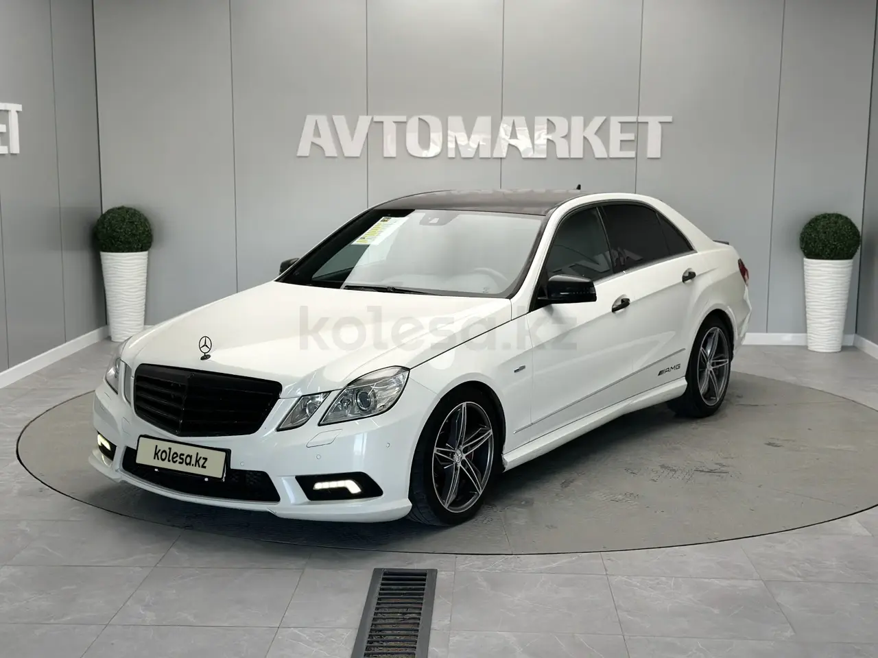 Mercedes-Benz E-Class, 2010