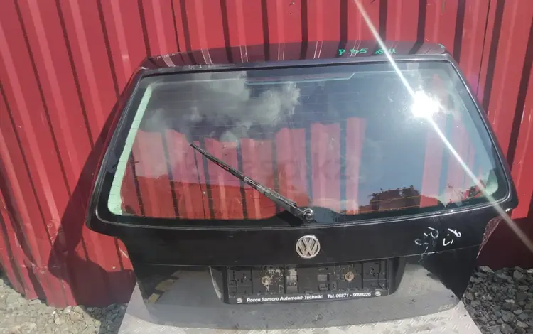 Крышка багажника на Volkswagen Passat B5 за 40 000 тг. в Караганда