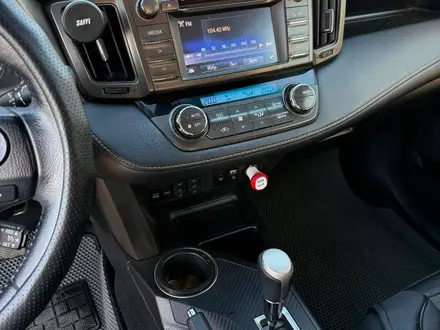 Toyota RAV4 2013 года за 9 300 000 тг. в Караганда – фото 14
