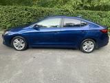 Hyundai Elantra 2019 года за 7 800 000 тг. в Алматы – фото 4