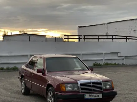 Mercedes-Benz E 230 1990 года за 2 100 000 тг. в Талдыкорган – фото 8