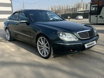 Mercedes-Benz S 500 1998 года за 2 300 000 тг. в Алматы