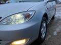 Toyota Camry 2003 годаүшін5 300 000 тг. в Актобе – фото 14