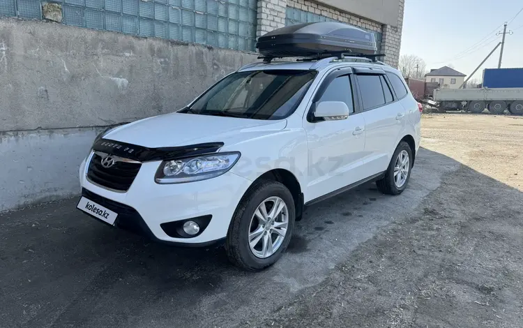 Hyundai Santa Fe 2011 годаүшін9 400 000 тг. в Усть-Каменогорск