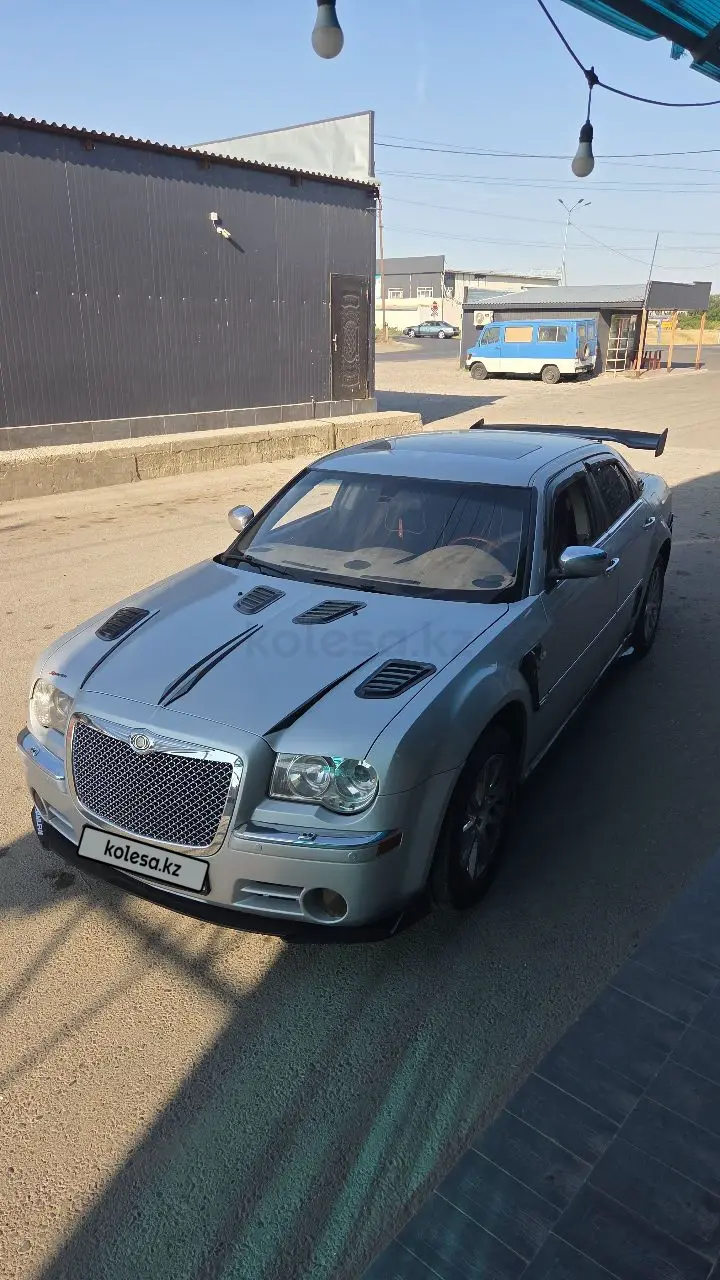 Chrysler 300C, 2005