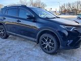 Toyota RAV4 2018 годаүшін12 500 000 тг. в Караганда – фото 3