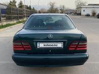 Mercedes-Benz E 230 1996 года за 2 300 000 тг. в Алматы