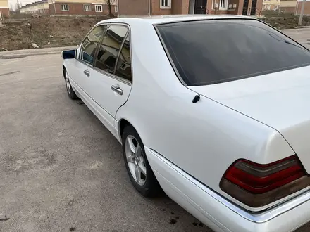 Mercedes-Benz S 320 1997 года за 3 000 000 тг. в Алматы – фото 12