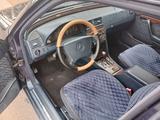 Mercedes-Benz C 220 1995 года за 1 600 000 тг. в Алматы – фото 5