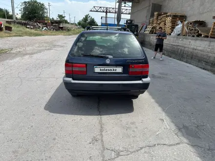 Volkswagen Passat 1995 года за 2 200 000 тг. в Шымкент – фото 10