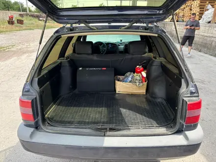 Volkswagen Passat 1995 года за 2 200 000 тг. в Шымкент – фото 6