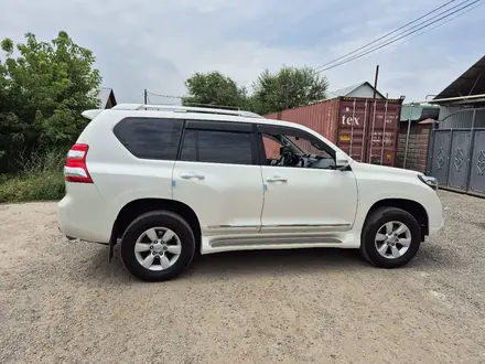 Toyota Land Cruiser Prado 2014 года за 18 500 000 тг. в Алматы – фото 4