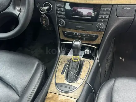 Mercedes-Benz E 350 2007 года за 7 000 000 тг. в Актобе – фото 3