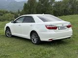 Toyota Camry 2017 года за 13 900 000 тг. в Алматы – фото 4