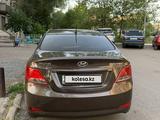 Hyundai Solaris 2015 года за 5 000 000 тг. в Караганда – фото 3