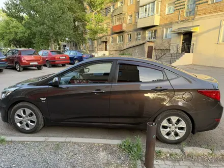 Hyundai Solaris 2015 года за 5 000 000 тг. в Караганда – фото 4