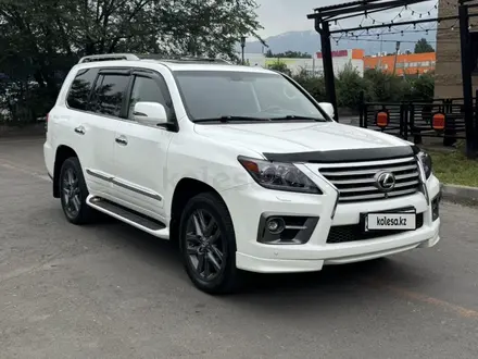 Lexus LX 570 2013 года за 25 500 000 тг. в Алматы – фото 3