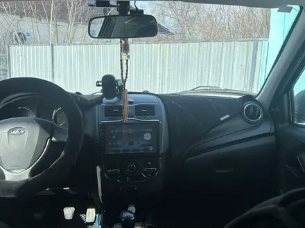 ВАЗ (Lada) Granta 2190 2019 года за 3 800 000 тг. в Семей – фото 4