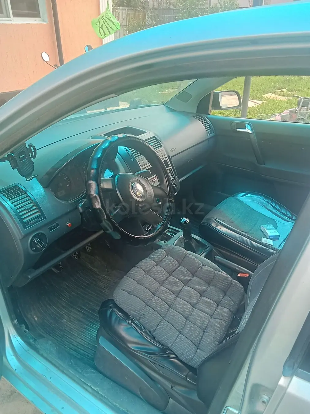 Volkswagen Polo, 2002