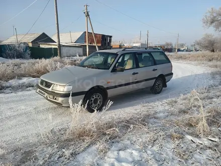 Volkswagen Passat 1995 года за 2 300 000 тг. в Актобе – фото 2