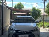 Toyota Camry 2017 года за 10 600 000 тг. в Кентау – фото 2