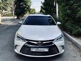 Toyota Camry 2017 года за 10 600 000 тг. в Кентау