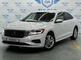 Volkswagen Passat 2020 года за 10 500 000 тг. в Алматы