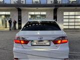 Toyota Camry 2014 года за 12 500 000 тг. в Актобе – фото 4