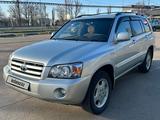 Toyota Highlander 2004 года за 9 200 000 тг. в Алматы