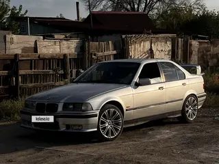 BMW 325