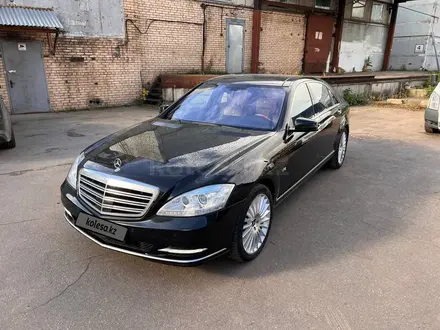 Mercedes-Benz S 600 2009 года за 15 000 000 тг. в Алматы