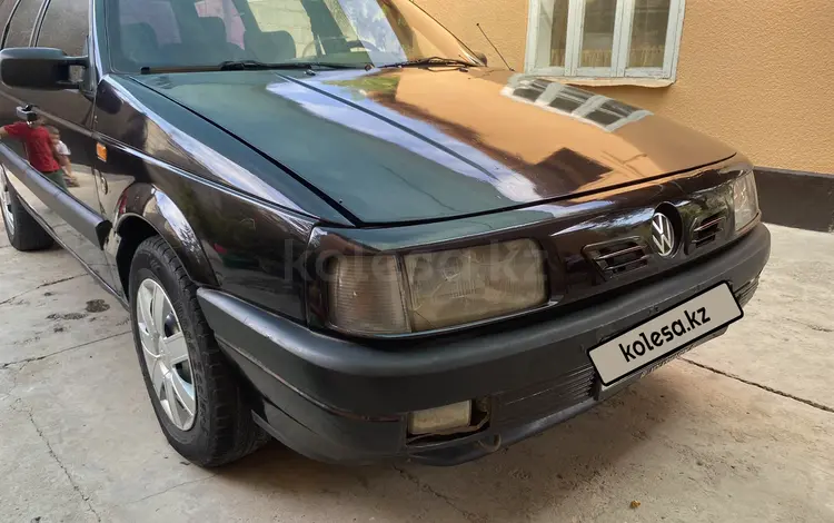 Volkswagen Passat 1993 годаүшін1 200 000 тг. в Шымкент