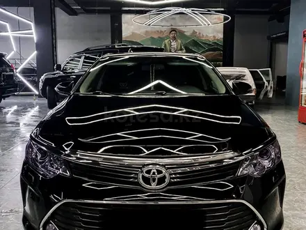 Toyota Camry 2017 года за 11 500 000 тг. в Караганда