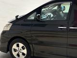 Toyota Alphard 2006 года за 5 500 000 тг. в Актау