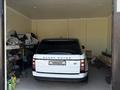Land Rover Range Rover 2015 года за 27 000 000 тг. в Алматы – фото 18