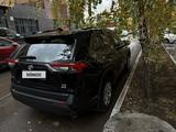 Toyota RAV4 2019 года за 11 000 000 тг. в Астана – фото 4
