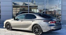 Toyota Camry Prestige 2023 года за 16 200 000 тг. в Кызылорда – фото 2