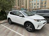 Toyota RAV4 2017 года за 9 500 000 тг. в Актау – фото 3