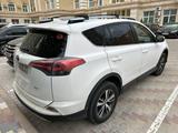 Toyota RAV4 2017 года за 9 500 000 тг. в Актау – фото 5