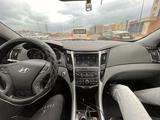 Hyundai Sonata 2013 года за 6 100 000 тг. в Астана – фото 5