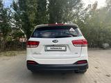 Kia Sorento 2015 годаүшін10 300 000 тг. в Актобе – фото 4