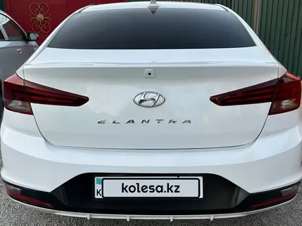 Hyundai Elantra 2018 года за 7 990 000 тг. в Кызылорда – фото 8