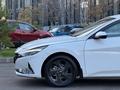 Hyundai Elantra 2021 года за 9 200 000 тг. в Алматы – фото 13