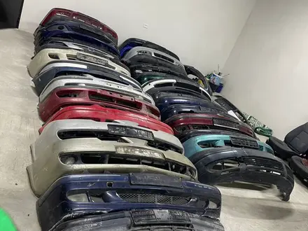 Бампер передние volkswagen за 20 000 тг. в Актобе – фото 2