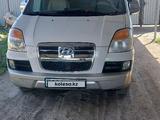 Hyundai Starex 2004 года за 4 800 000 тг. в Жезказган