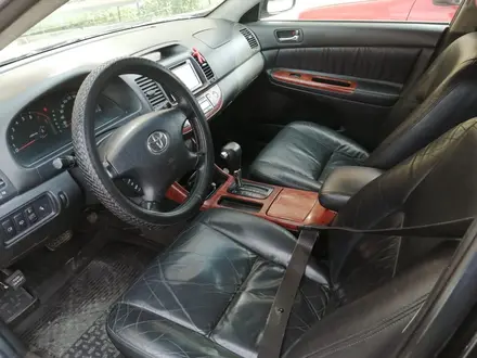 Toyota Camry 2003 года за 5 500 000 тг. в Семей – фото 6