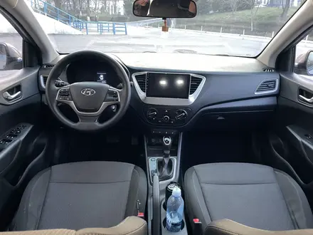 Hyundai Accent 2018 года за 6 500 000 тг. в Шымкент – фото 9