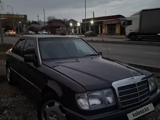 Mercedes-Benz E 280