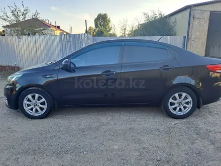 Kia Rio 2016 года за 6 500 000 тг. в Уральск – фото 2