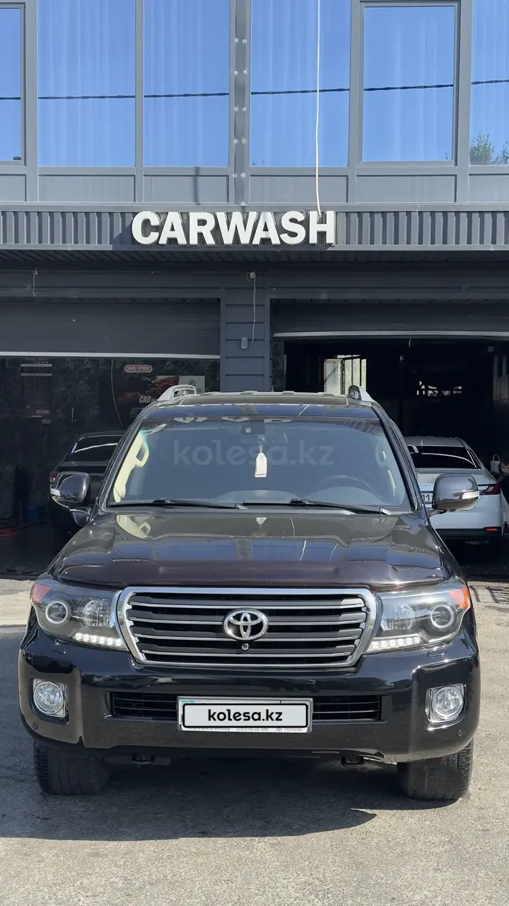 Toyota Land Cruiser, 2014